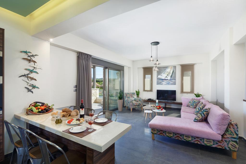 Velvet Breeze Superior Villa Stavromenos  Exterior photo