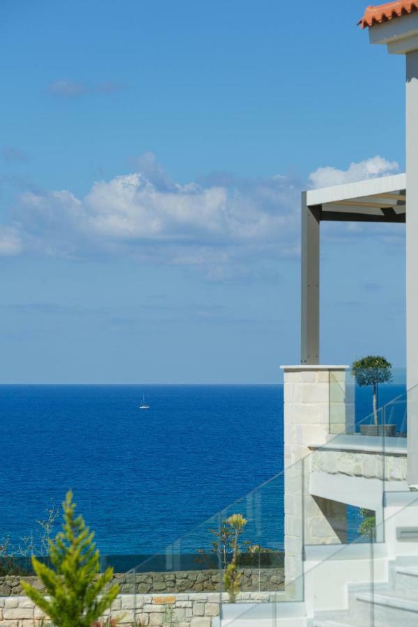 Velvet Breeze Superior Villa Stavromenos  Exterior photo