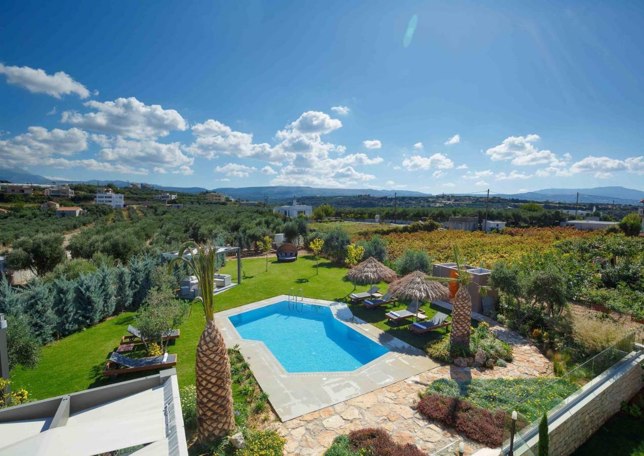 Velvet Breeze Superior Villa Stavromenos  Exterior photo